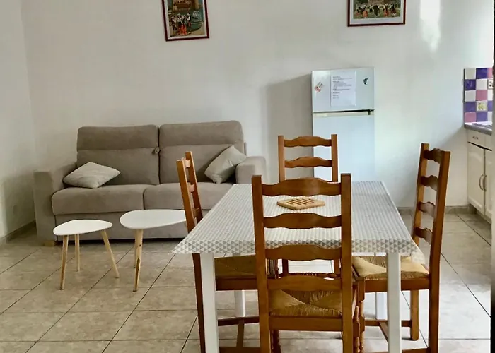 Avec Exterieur Et Parking Gratuit Perpignan