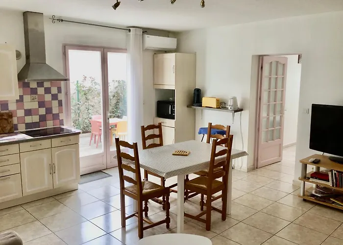 Appartement Avec Exterieur Et Parking Gratuit *